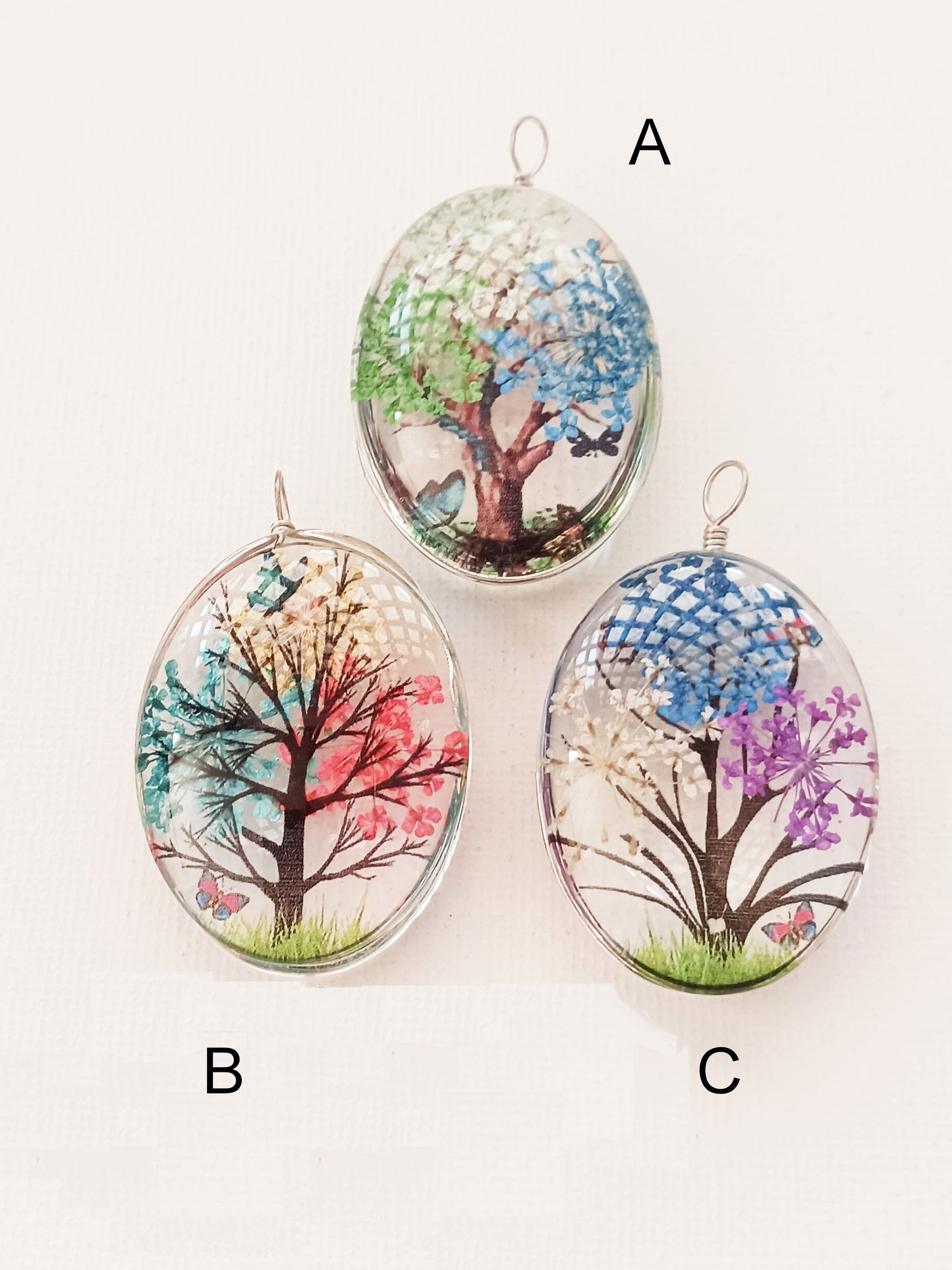Clear Resin Tree Multicolor Dried Flower Leaves Large Oval Pendant, Silver Color Wire Wrap - 49 x 28 x 15 mm