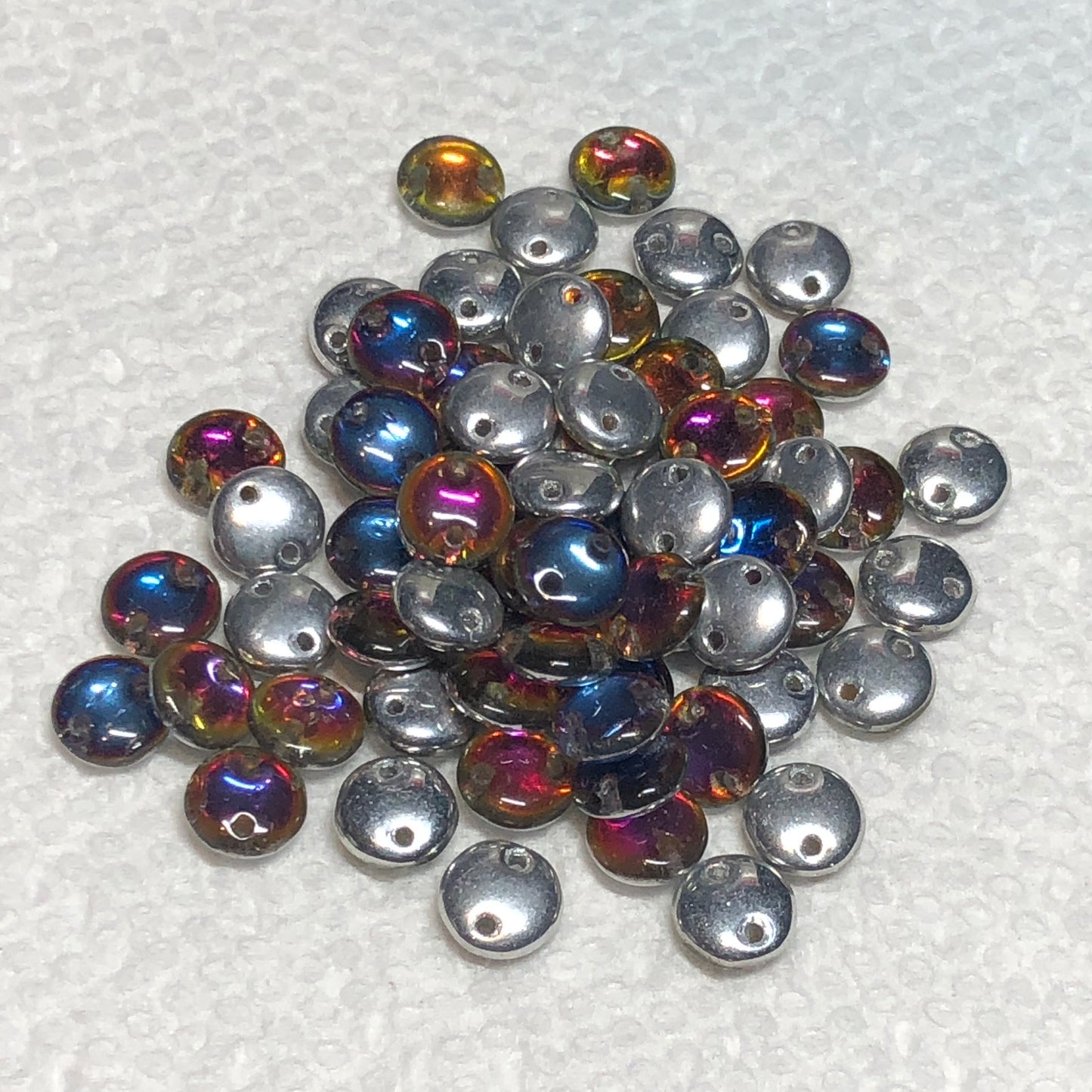 Perles en verre tchèque à 2 trous Crystal Silver Volcano, 6 mm - 30 perles