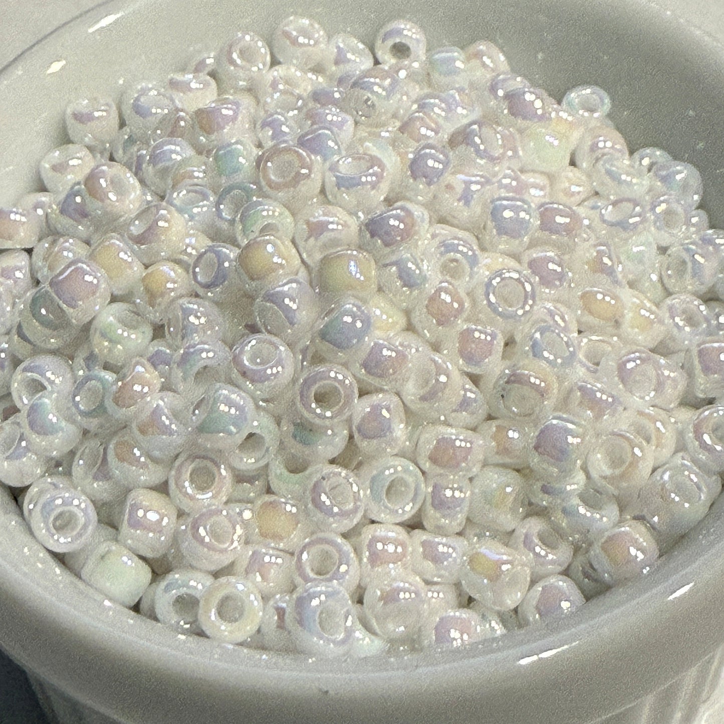 Dyna-Mites™ 8/0 Round Hole Opaque White Rainbow 5032SB Seed Beads - 5 or 10 gm