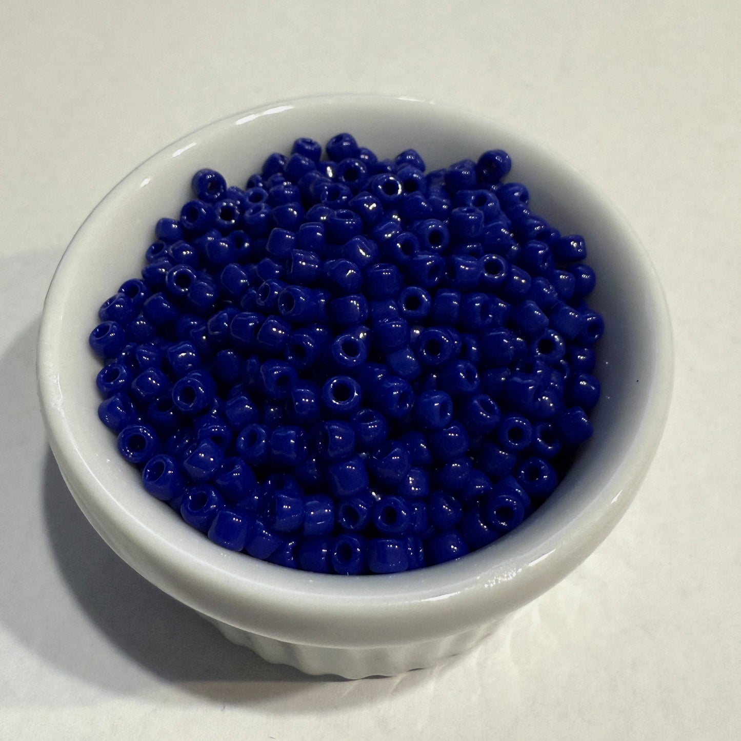Dyna-Mites™ 8/0 Round Hole Opaque Navy Blue 4469SB Seed Beads - 5 gm