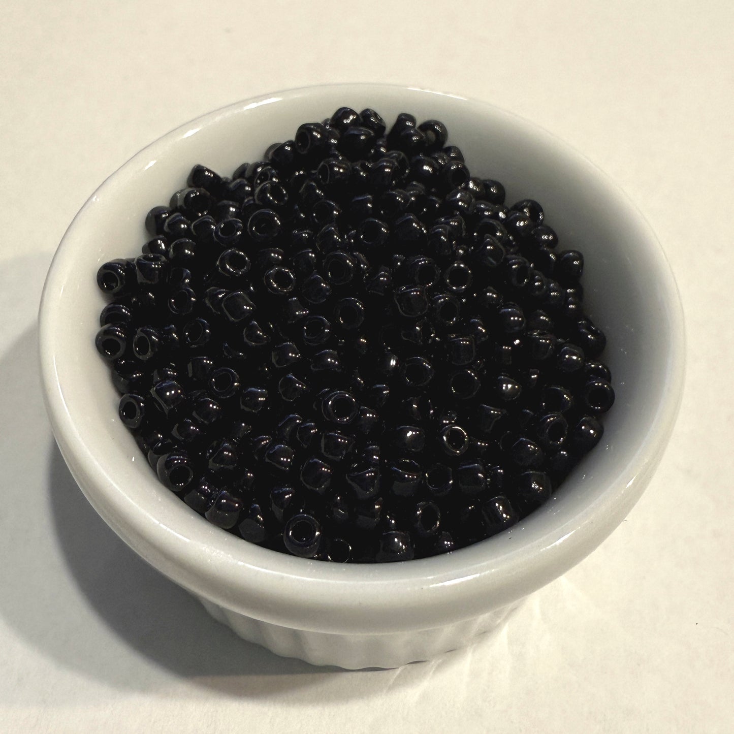 Dyna-Mites™ 8/0 Round Hole Opaque Black 4484SB Seed Beads - 5 or 10 gm