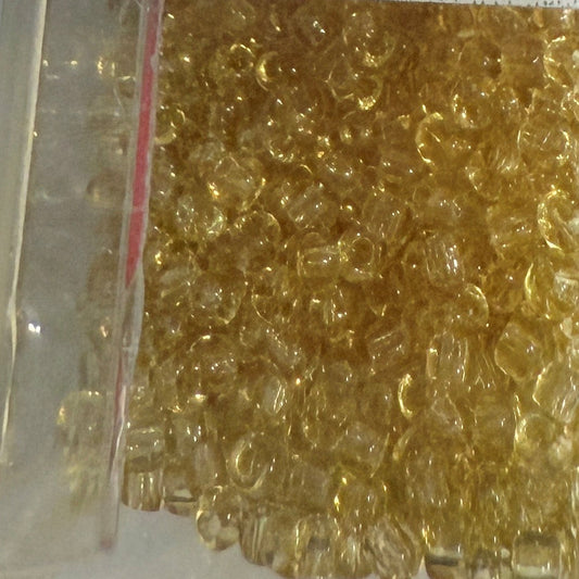 Dyna-Mites™ 11/0 Round Hole Transparent Very Light Amber 4720SB Seed Beads - 5 gm