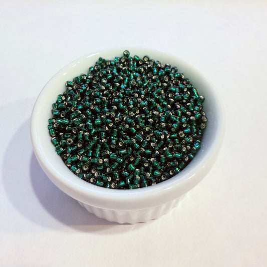 Dyna-Mites™ 11/0 Round Hole Silver Lined Transparent Dark Green 4804SB Seed Beads - 5 gm