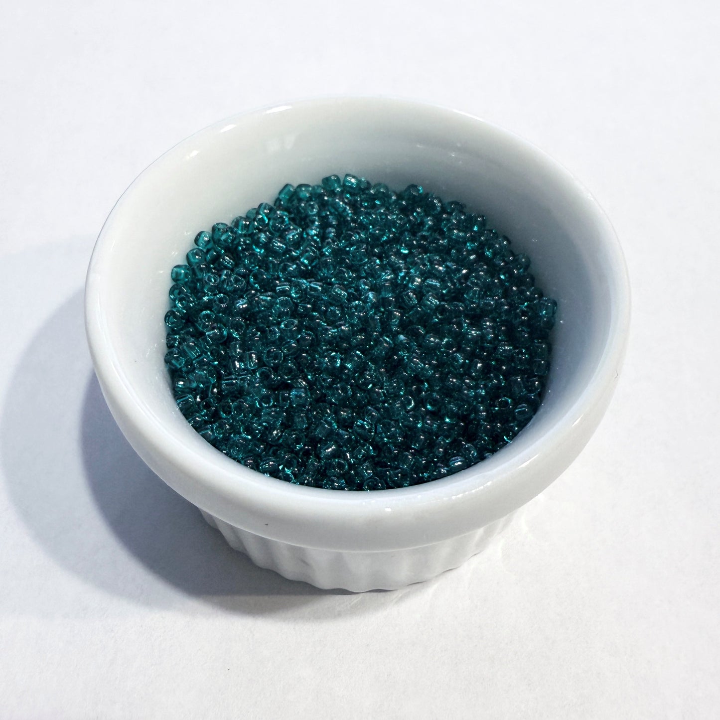 Dyna-Mites™ 11/0 Round Hole Transparent Teal Blue 1665SB Seed Beads - 5 gm