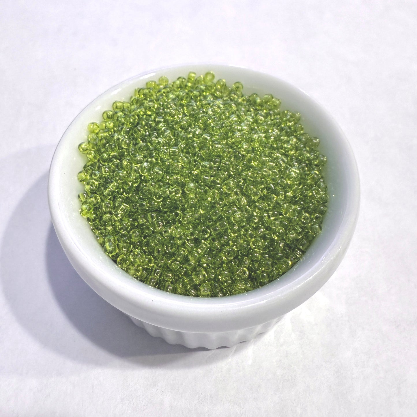 Dyna-Mites™ 11/0 Round Hole Transparent Light Green 4735SB Seed Beads - 5 gm