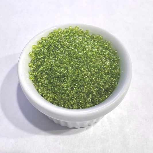 Dyna-Mites™ 11/0 Round Hole Transparent Light Green 4735SB Seed Beads - 5 gm