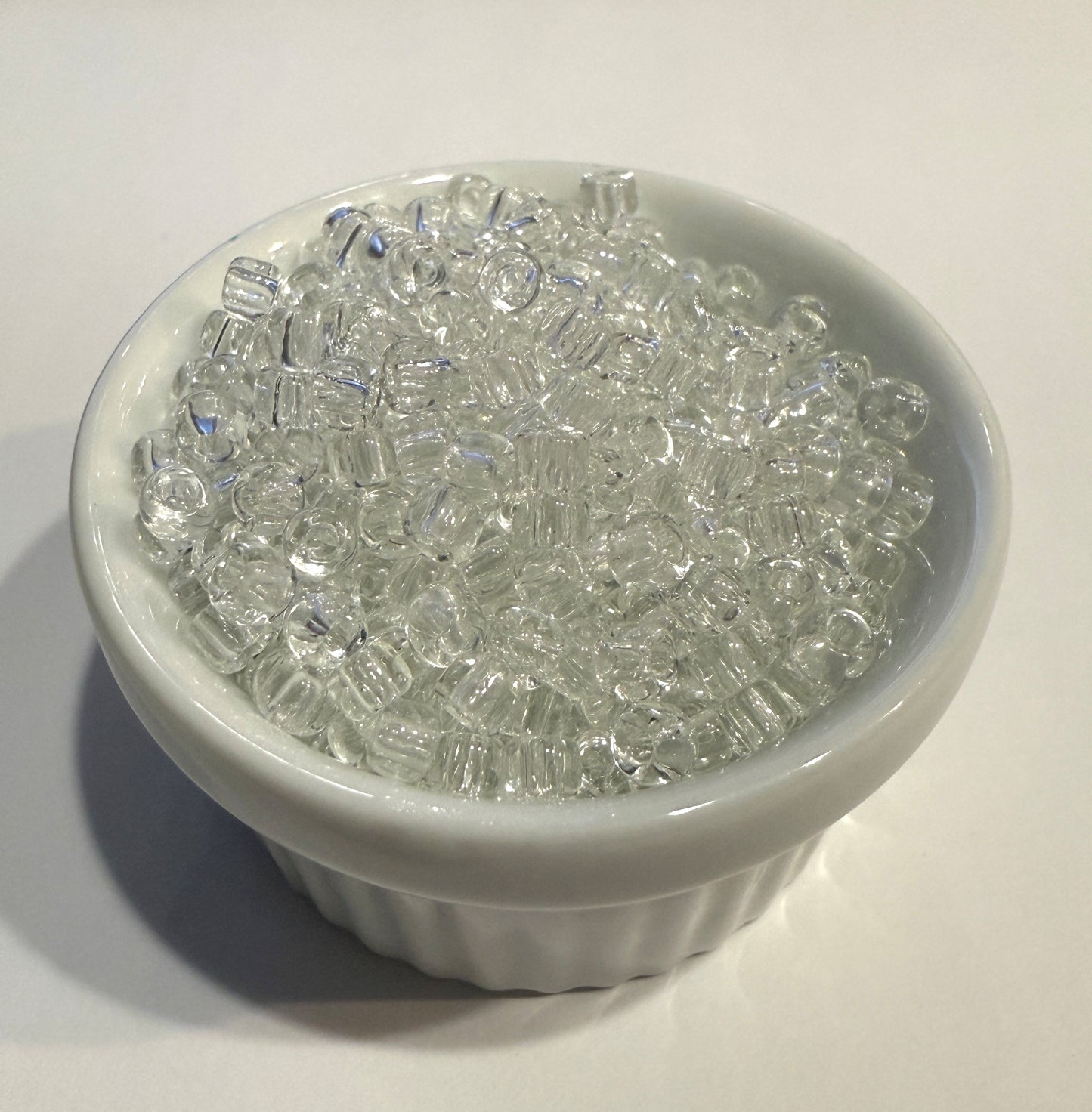 Dyna-Mites™ 6/0 Round Hole Transparent Clear 5470SB Seed Beads - 5 or 10 gm