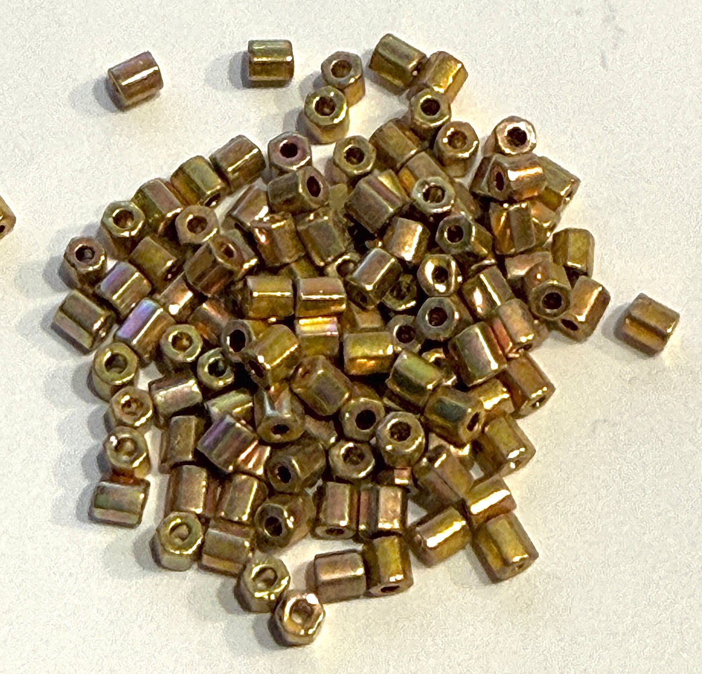 10/0 Two-Cut Hex Metallic Gold Iris Beads - 2.5 or 5 gm