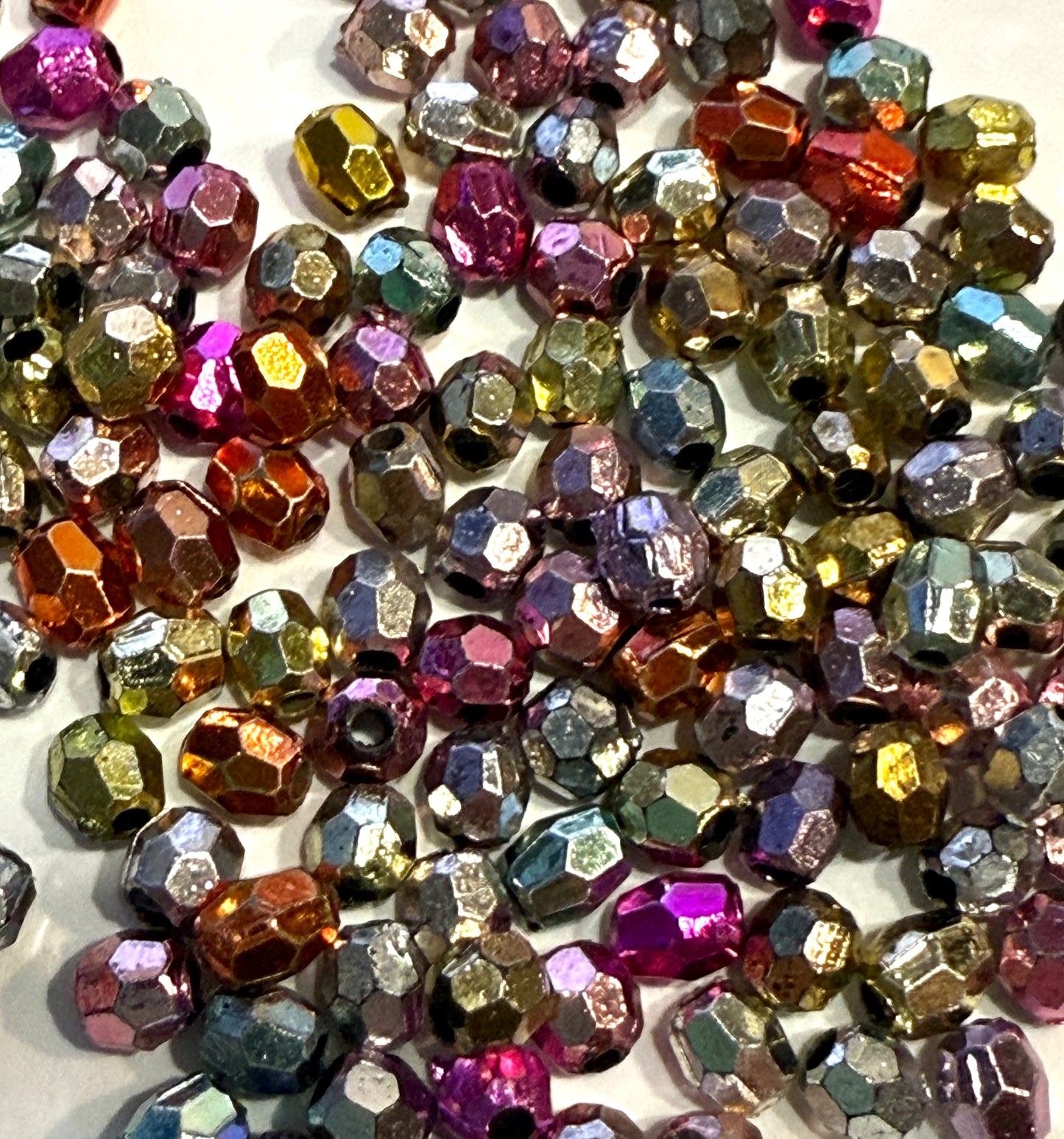 4 mm Multicolor Metallic Plated Faceted Round Acrylic Beads for Kids / Crafts - 100 Beads