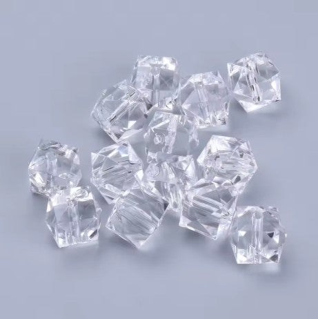8 mm Transparent Clear Faceted Cube/Square Acrylic Beads for Kids / Crafts - 30 Beads
