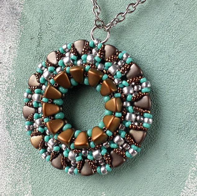 Přívěsek Groom Lake Zdarma digitální stažení vzoru korálků/návodu/pokynů/jak na to (klikněte na odkaz níže)