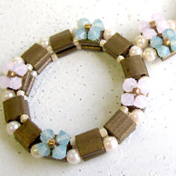 Tila Wreath Top Pendant Zdarma digitální stažení vzor korálků/návod/návod/jak na to (klikněte na odkaz níže)