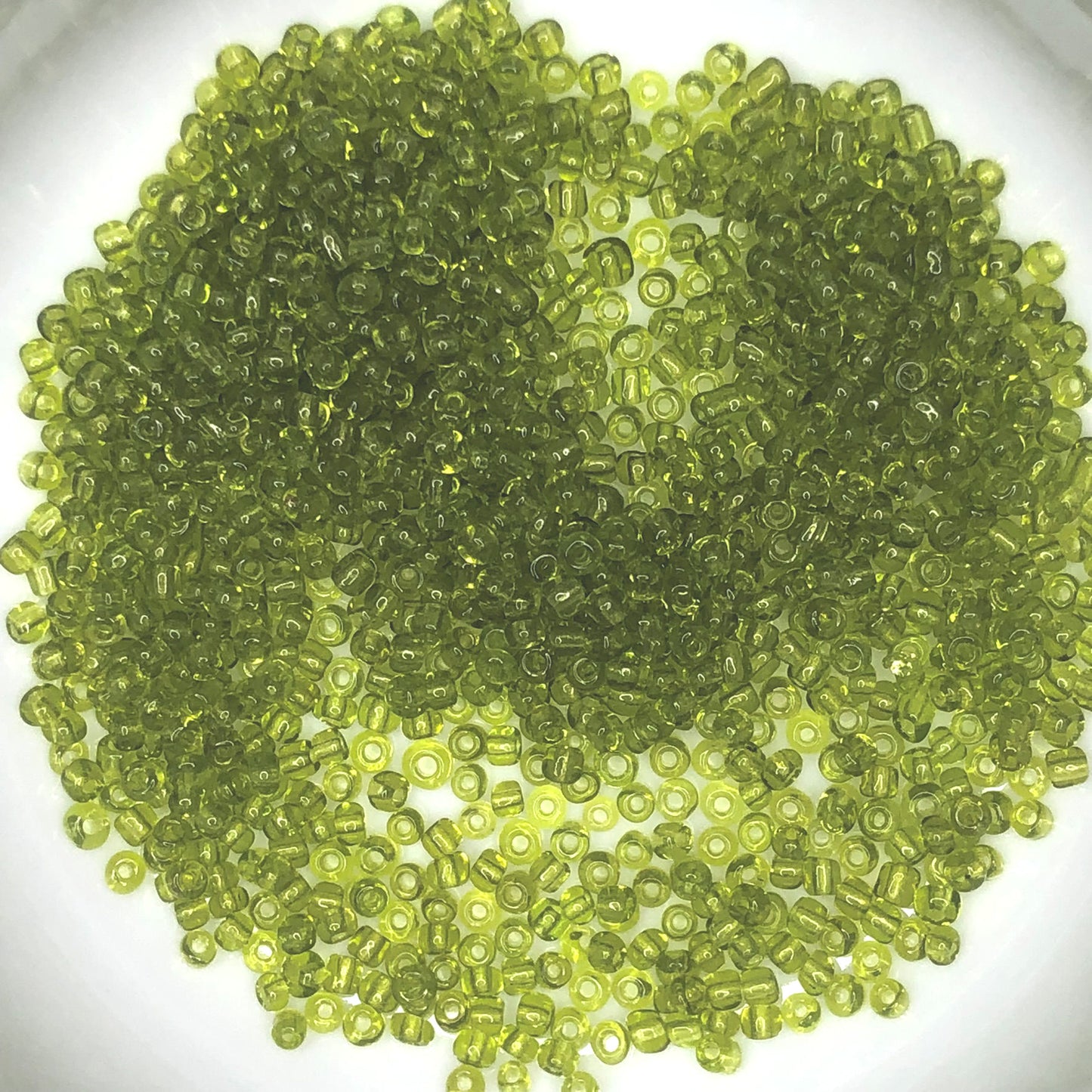 8/0 Perles de graines vertes transparentes - 3,35 ou 5 g