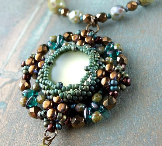 Leda Pendant Free Digital Download Beading Pattern/Tutorial/Instructions/How To (DO NOT ADD TO CART - Click on Link on Pattern Page)