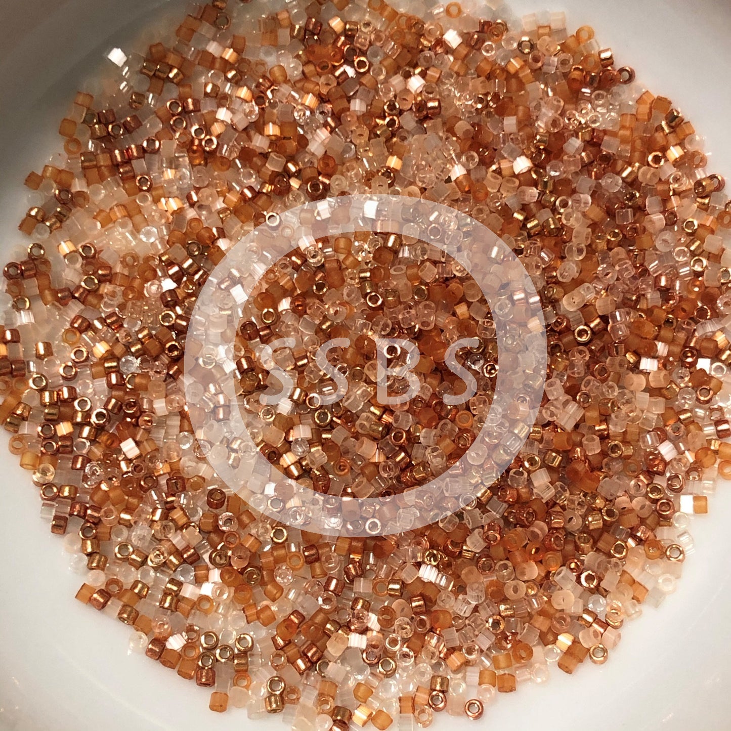 Miyuki Delica DB-MIX050 11/0 Peaches and Cream Mix Cylinder/Tube Beads – 5 nebo 10 g