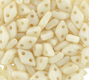 CzechMates Diamond 4 x 6 mm 98-46-P14413 Neprůhledný šampaňský lesk - 5 g