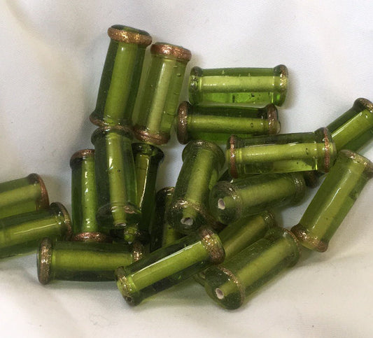 Perles de tube en verre lampwork vert 20-22 mm x 9 mm - 21 perles