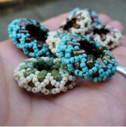 RAW Donut Beaded Bead Téléchargement numérique gratuit Modèle de perles/Tutoriel/Instructions/Comment (Cliquez sur le lien ci-dessous)