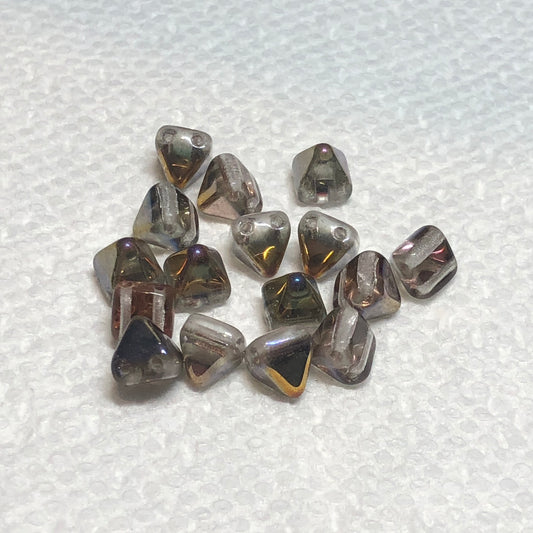 Super Kheops Par Puca Pyramid Stud 6 mm  00030-29500  Crystal Sliperit Czech Glass Beads - 16 Beads