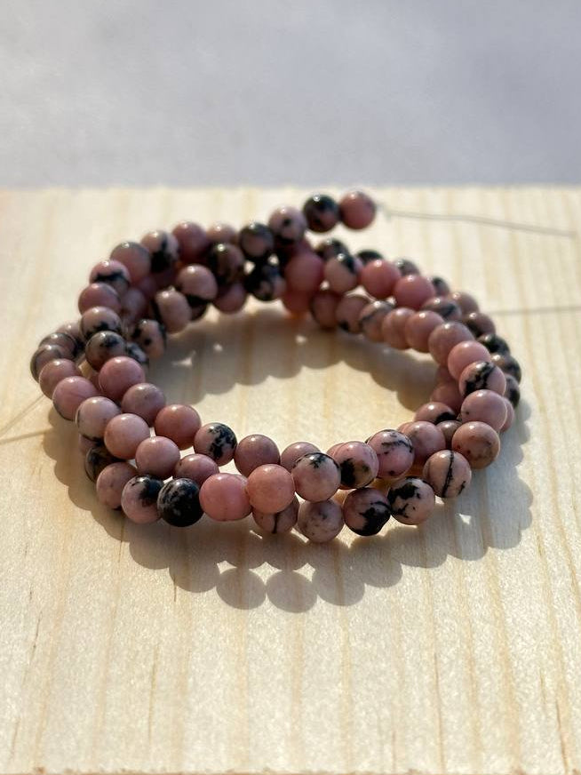Multicolored opaque rhodonite 4mm beads