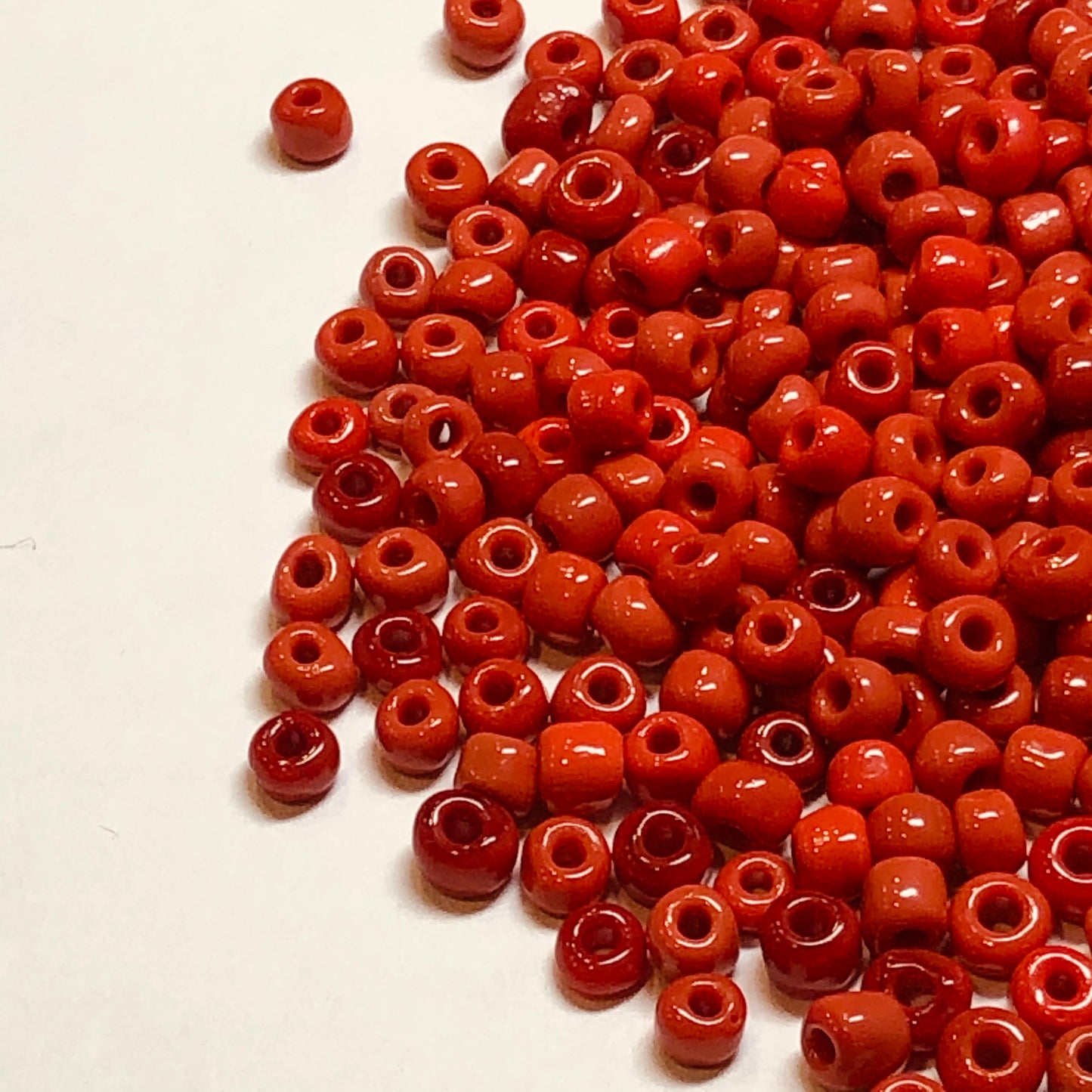 6/0 Shades of Opaque Red Seed Bead, 5 gm