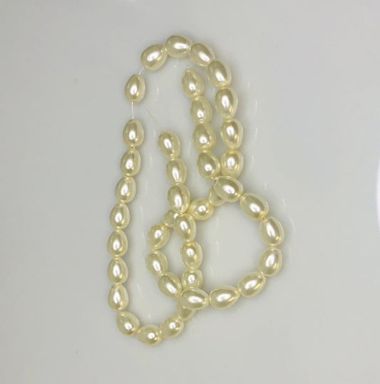 Cream Teardrop Glass Pearl Beads, 9 x 7 mm - 15-Inch Strand