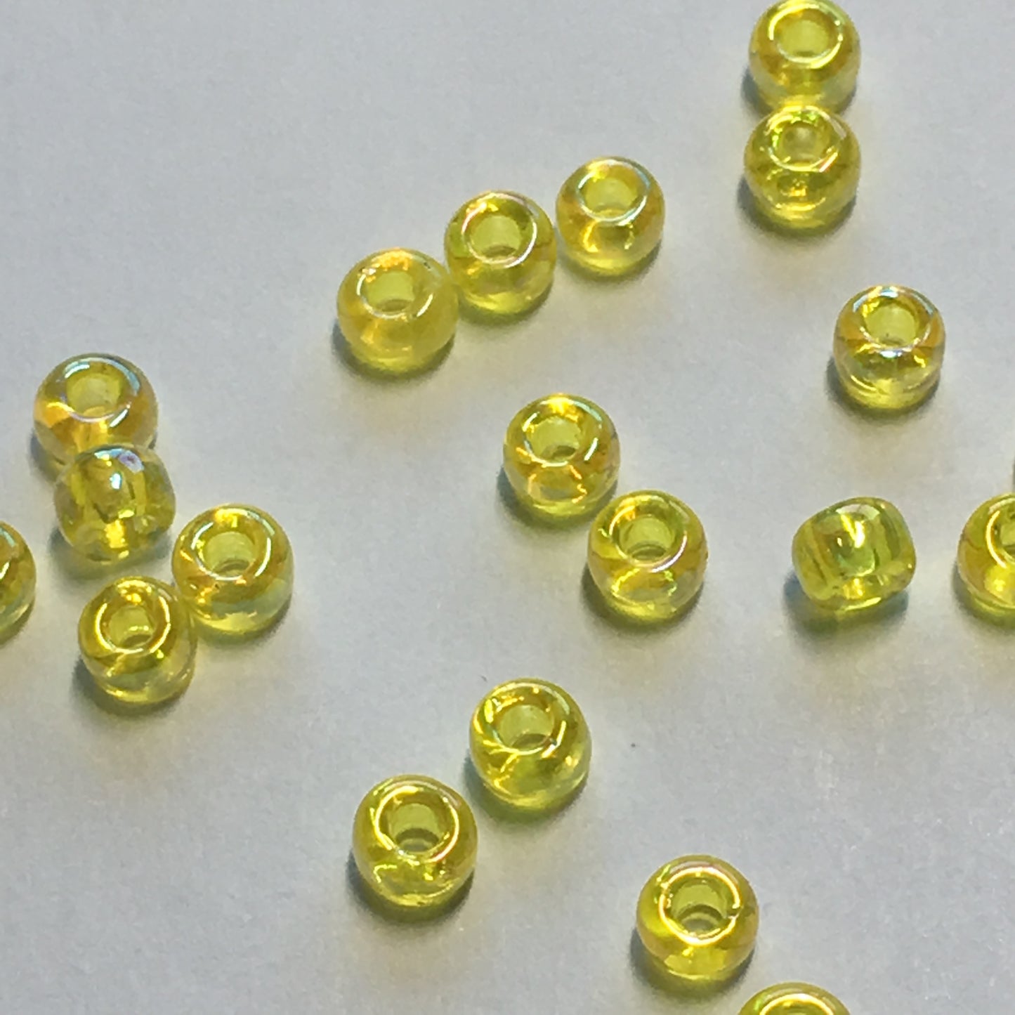 Miyuki 8-252 8/0 Perles de rocaille AB jaune transparent - 5 g