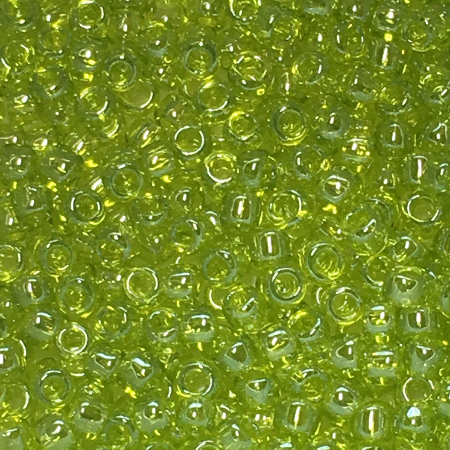 TOHO TR-11-105 11/0 Perles de rocaille transparentes vert citron, 5 g