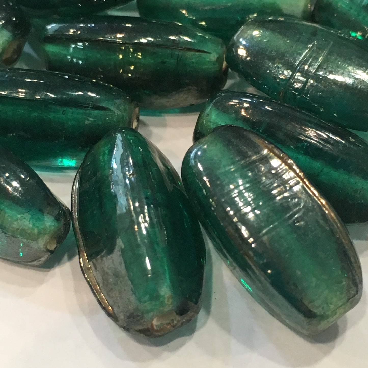 Sea Green Triangular Tube Glass Lampwork Beads, 21 x 10 mm, 18 Beads