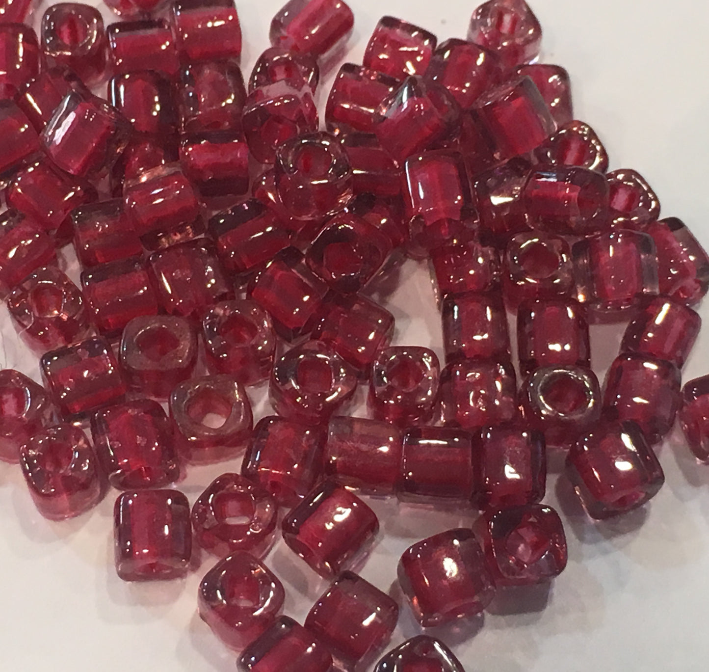 TOHO T4C291  4 mm Translustered Raspberry Lined Crystal Cube / Square  Beads, 5 gm