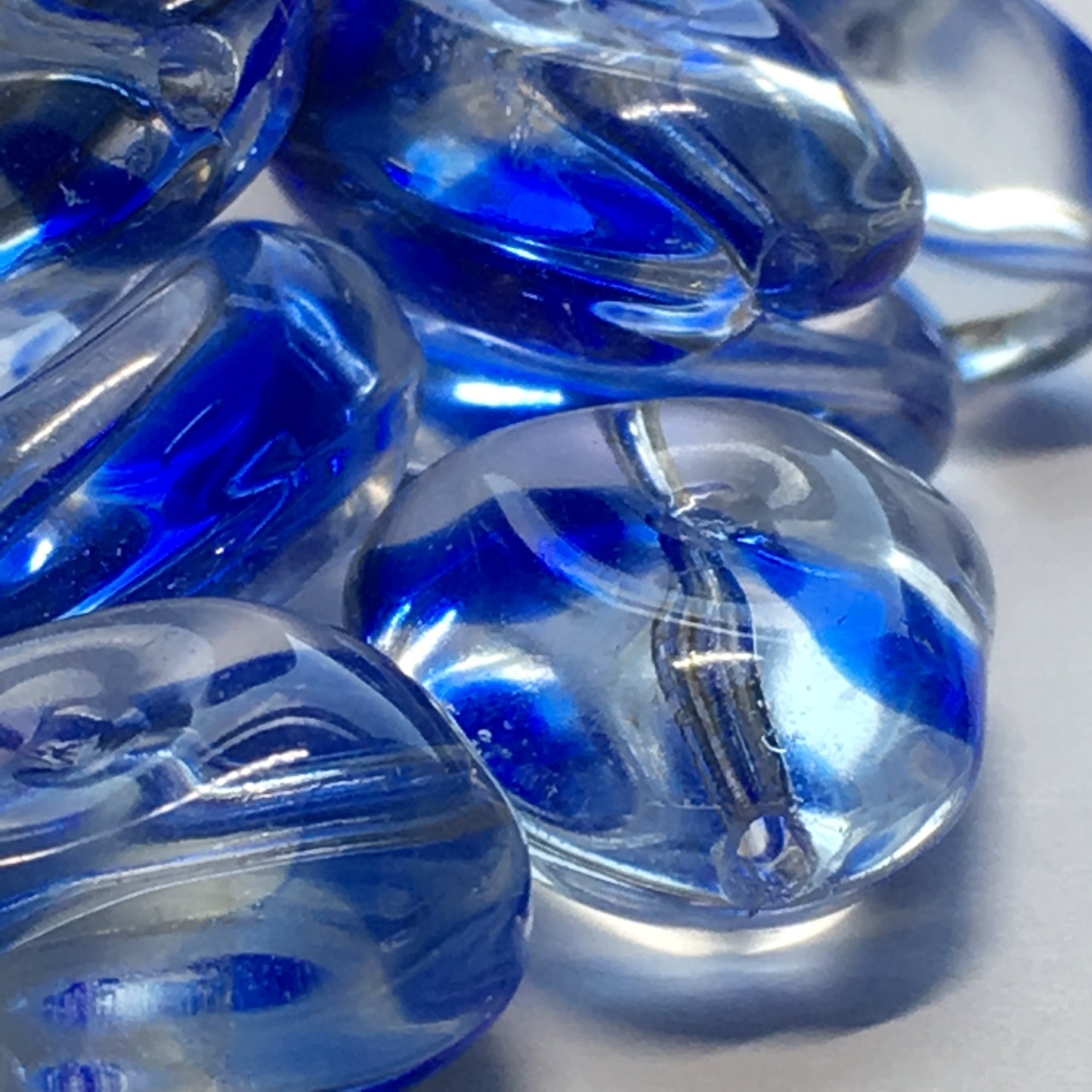 Clear Glass With Blue Swirl Kernel Beads, 15 x 12 x 7 mm - 23 Beads