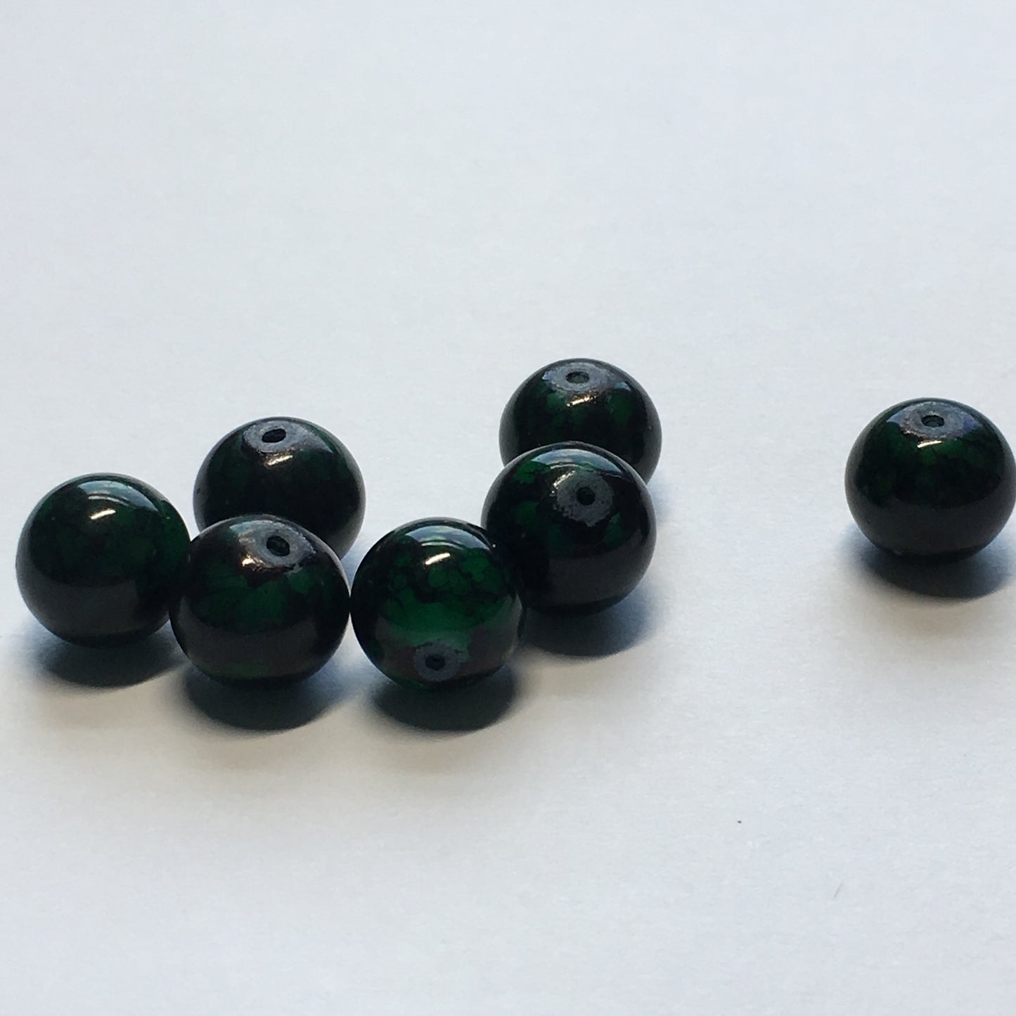 Green Painted Glass Beads 10 mm, 7 Beads