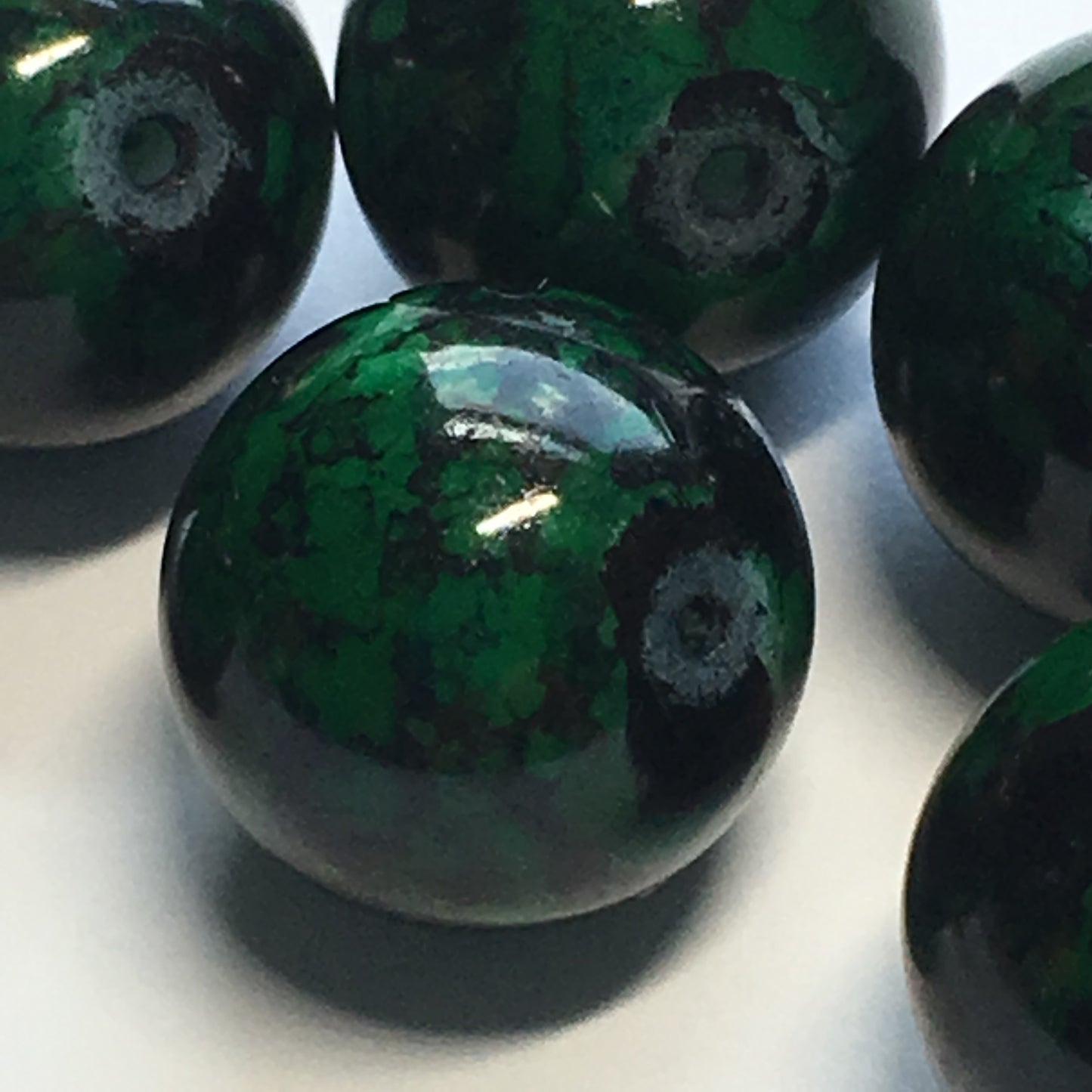Green Painted Glass Beads 12 mm, 12 Beads