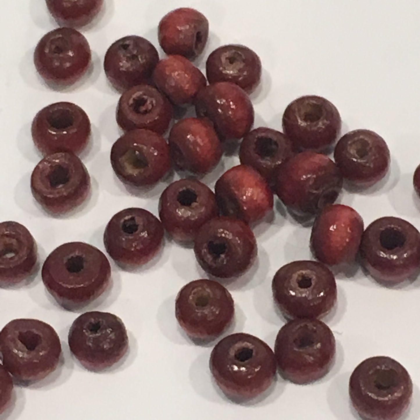 Red Painted Wooden Beads 3-4 mm, 38 Beads