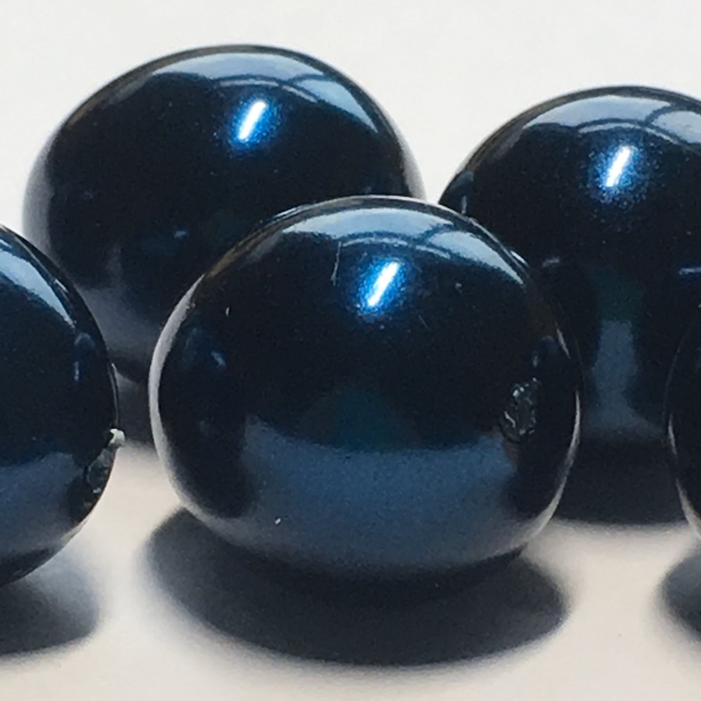 Dark Blue Pearl Glass Egg Beads, 7 x 14 mm - 6 Beads
