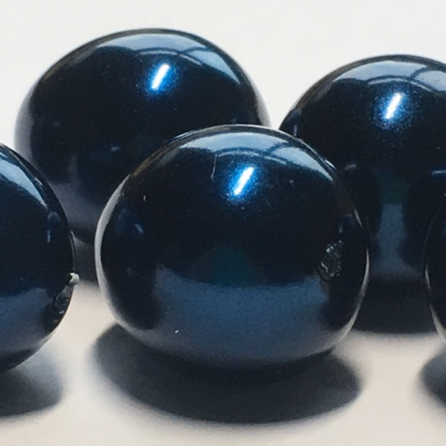 Perles d'œufs en verre nacré bleu foncé, 7 x 14 mm - 6 perles