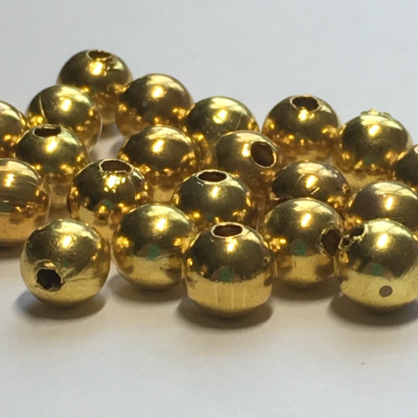 Gold Round Beads, 6 mm - 25 Beads