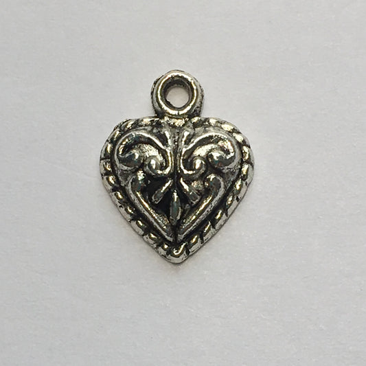 Breloque coeur en argent antique, 14,5 x 11