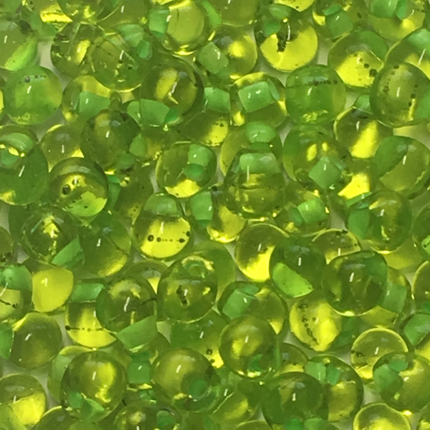 Miyuki Drop 3,4 mm DP34-21 Perles vertes chartreuse doublées vert menthe - 5 g