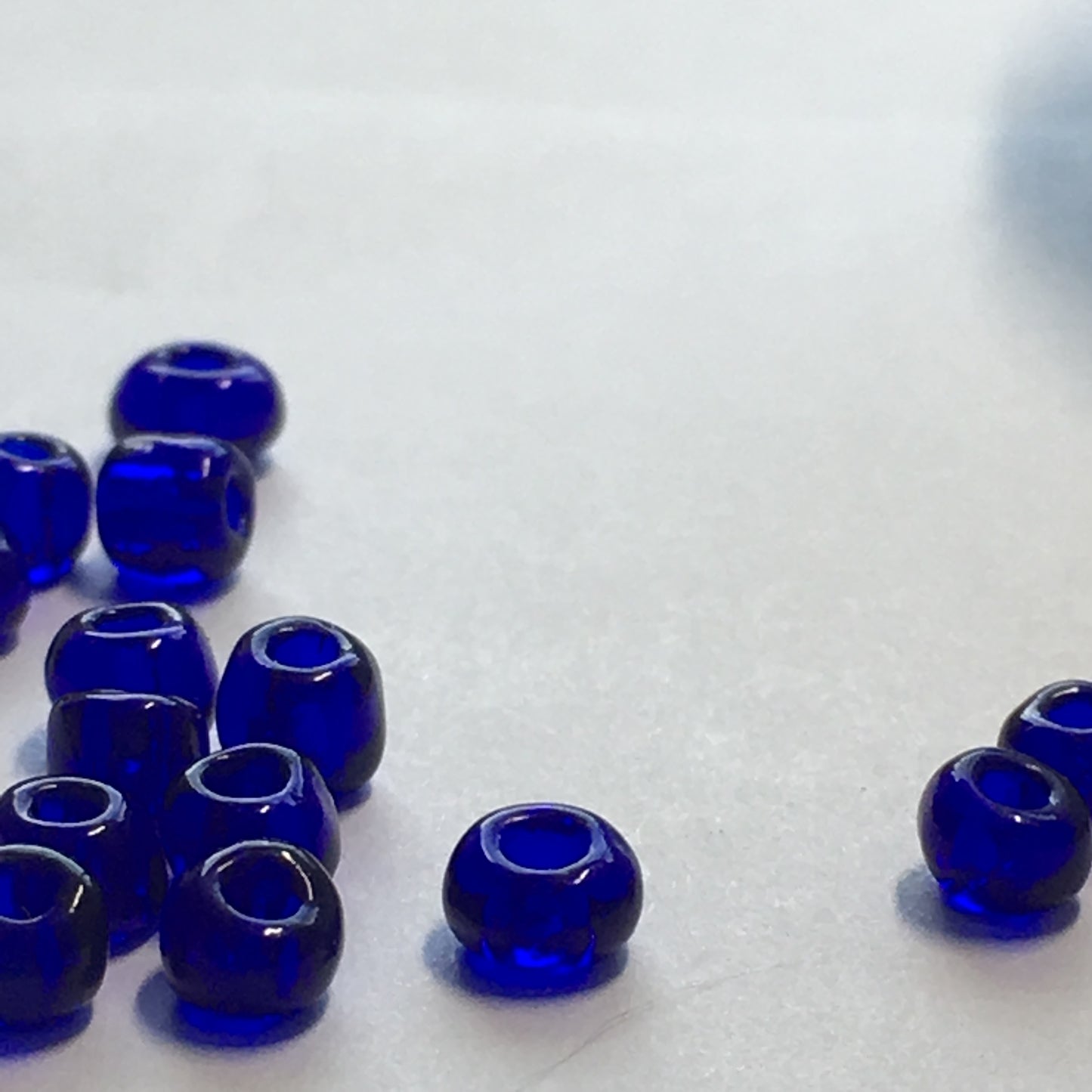 6/0 Perles de graines bleu cobalt transparentes, 5, 8 ou 10 g