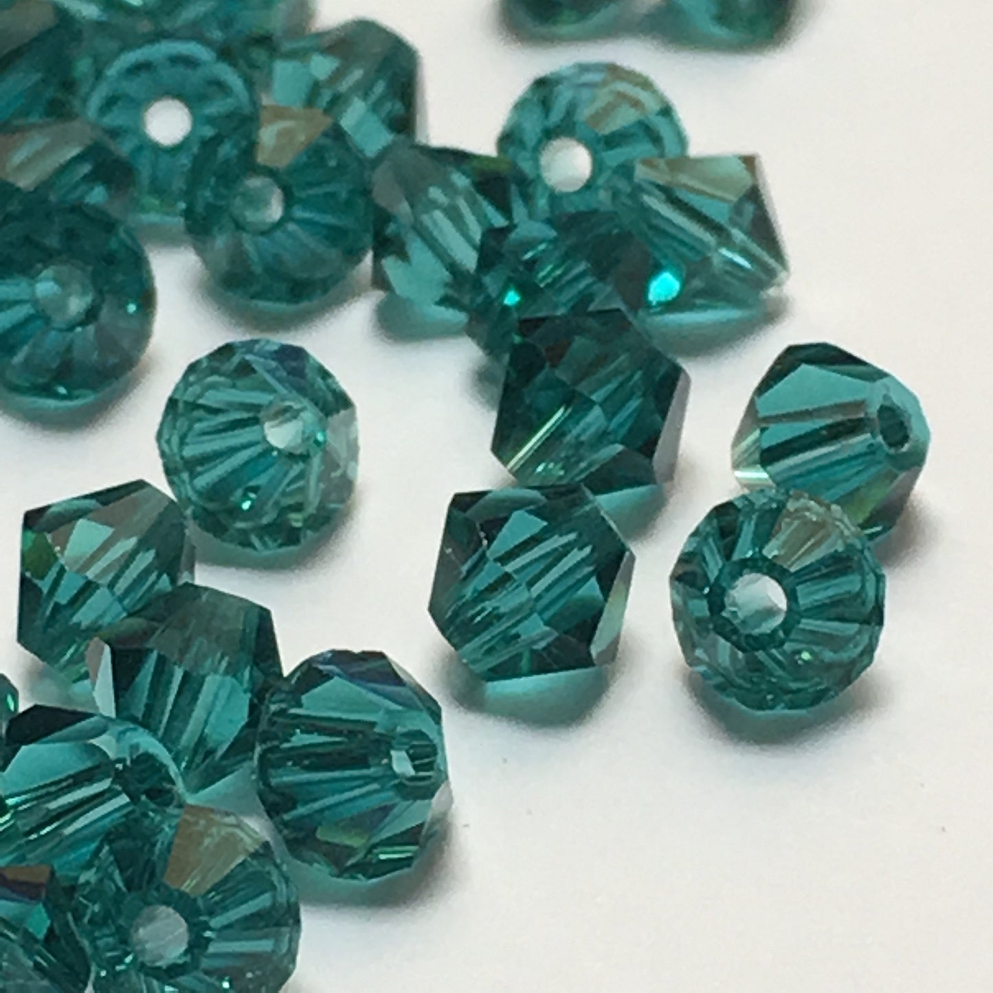 Perles toupies à facettes en cristal Swarovski Indicolite, 4 mm, 34 perles