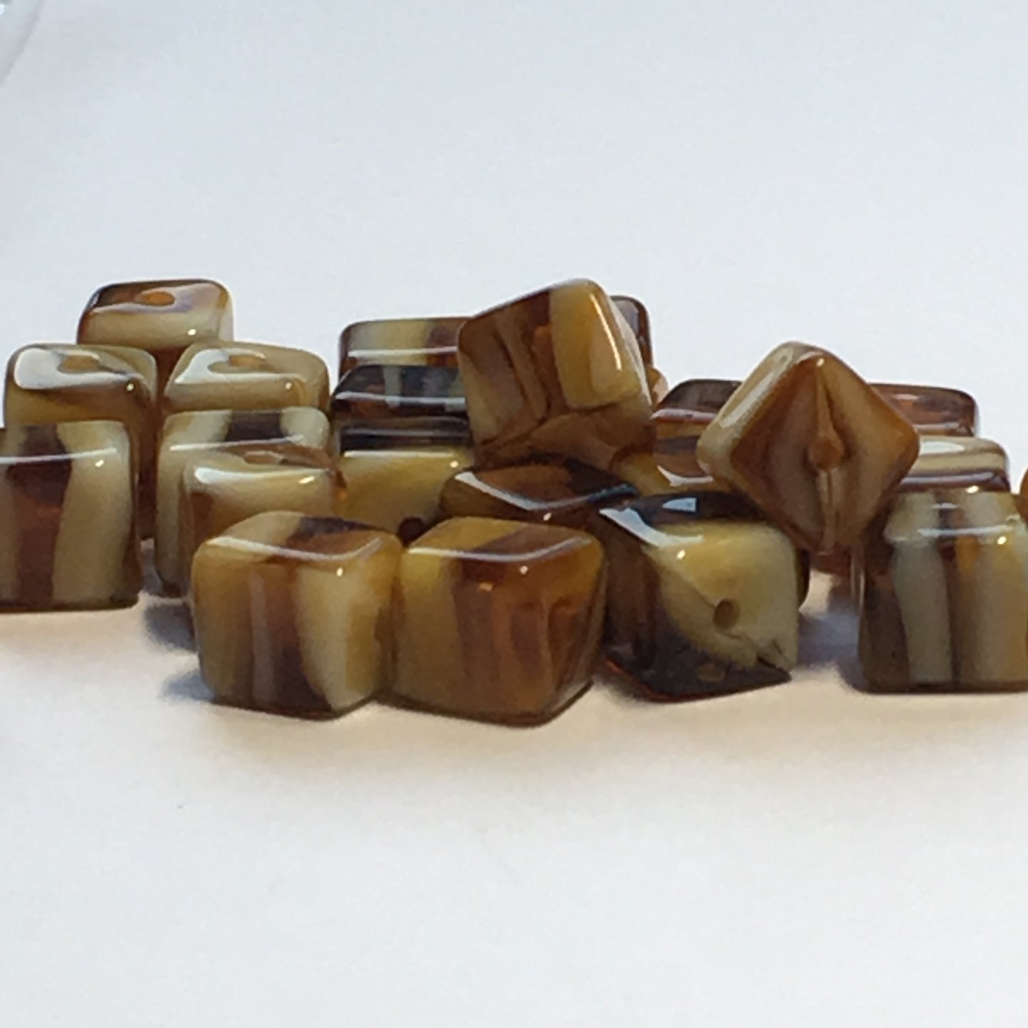 Amber Mixed with Cream Beige Glass Cube / Square Beads, 6 mm - 25 Beads