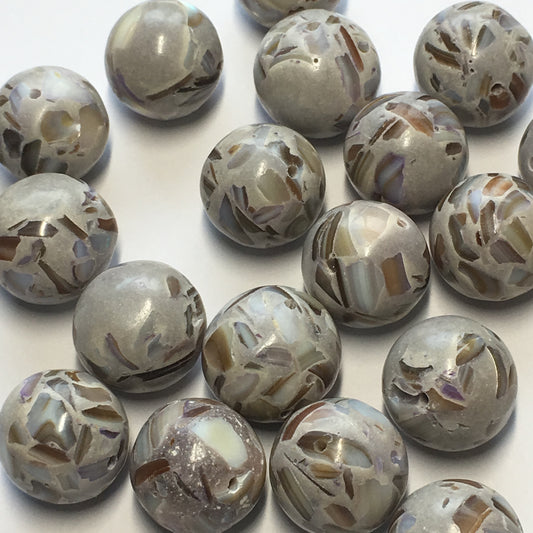 Gray Resin and Shell Round Beads, 14 mm, 20 Beads