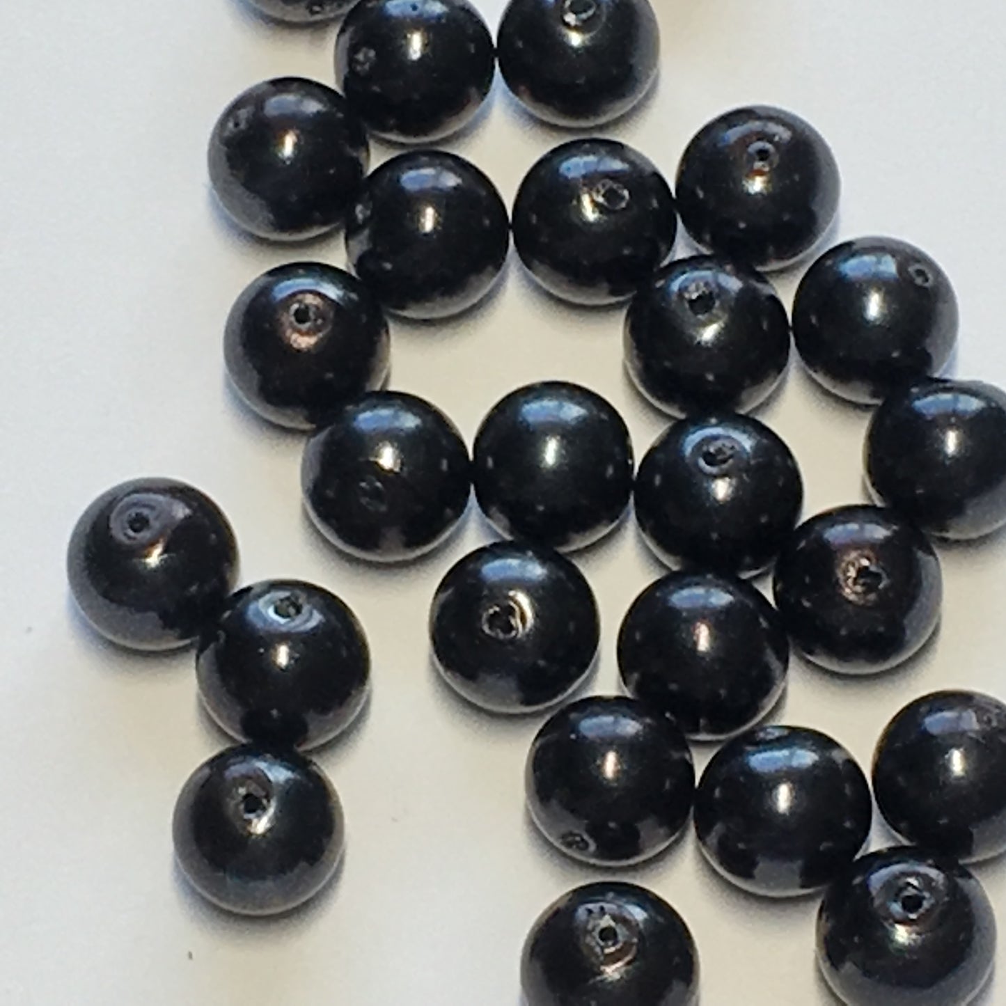 Black Glass Pearl Round Beads, 6 mm - 22 Beads