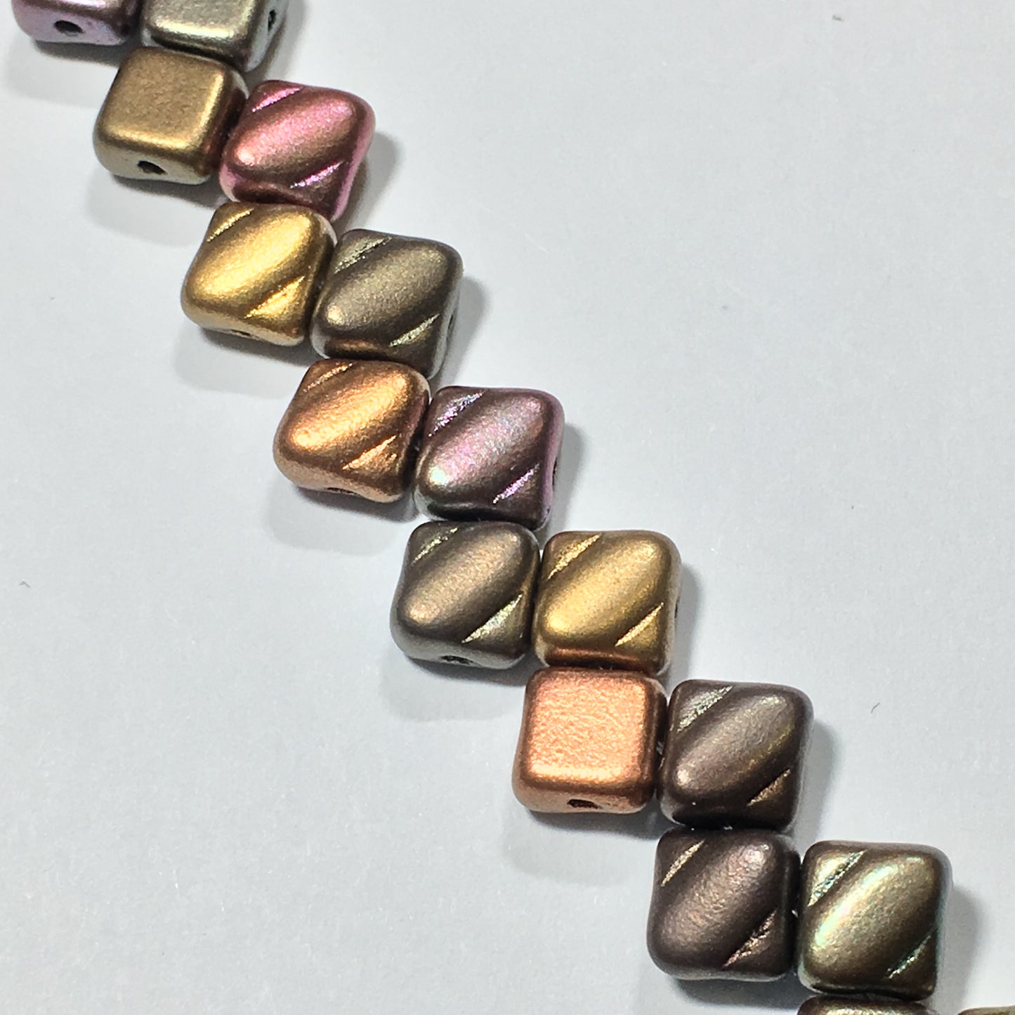 Czech Silky 00030-01640 Violet Rainbow Beads, 6 mm - 40 Beads