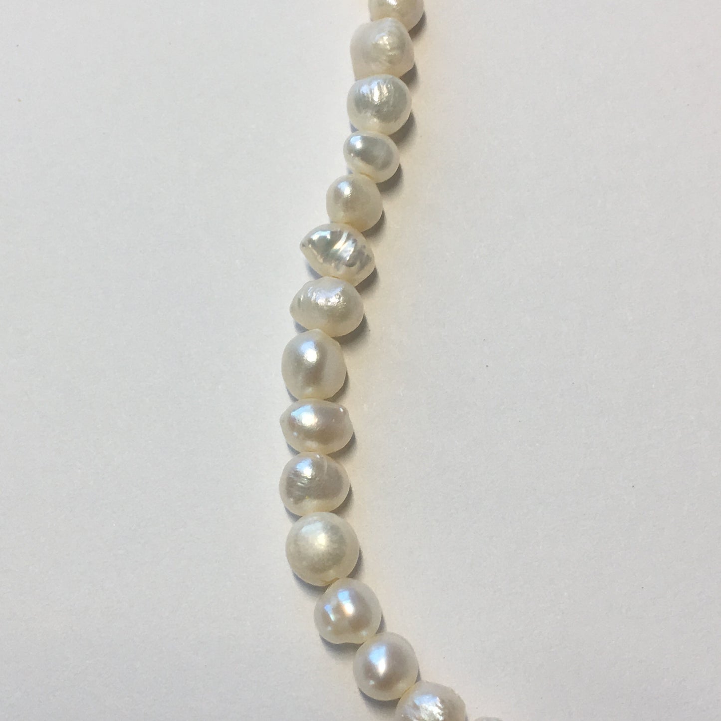 Bliss Beads Natural Pearls, 3 mm / 8-Inch - 52 Pearls