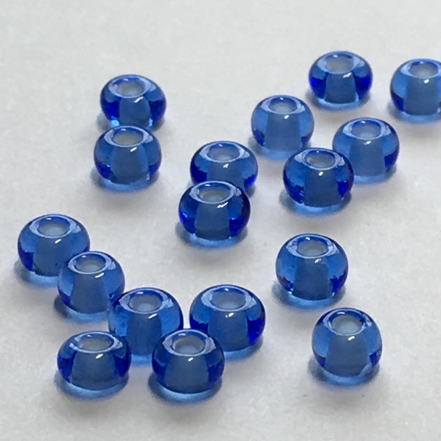 TOHO TR-6-933  6/0  White Lined Sapphire Seed Beads 5 or 10 gm
