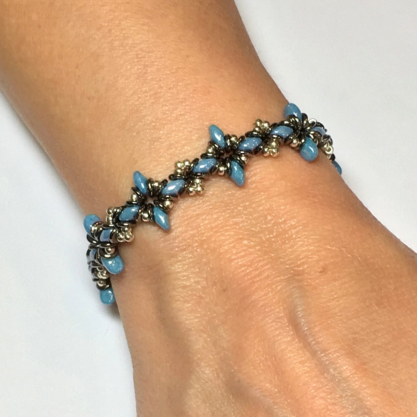 Oh, My Stars Bracelet Blue Luster / Silver / Jet PDF Tutorial/Instructions